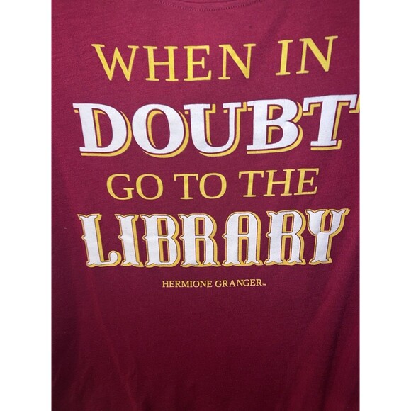 Hermione Granger Shirt Womens Jr L 11-13 When In Doubt Go To The Library Tee - Picture 2 of 5